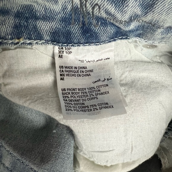 International Concepts Ripped Straight-Leg Jeans Light Indigo Size 10P NWT - Picture 11 of 11